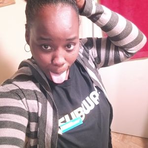 Meet your Posher, Kennae